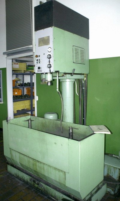 Хонинговальный станок AMC-SCHOU H260A